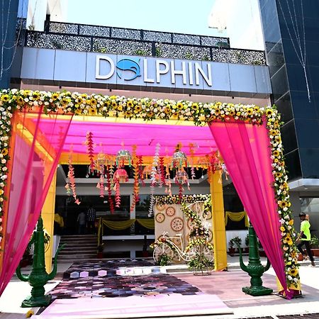 Dolphin Club Hotel Chinhat Exterior foto
